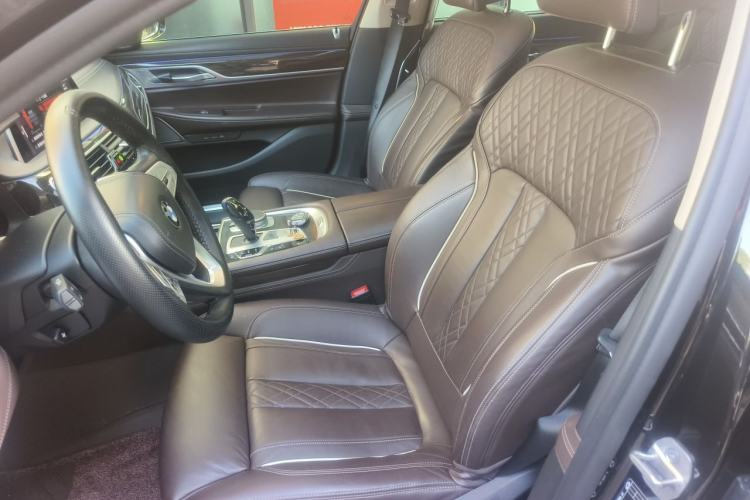 Used BMW 7 Series 2021 730Li Luxury Package Left Front Seat
