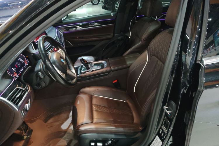 Used BMW 7 Series 2021 730Li M Sport Package Left Front Seat