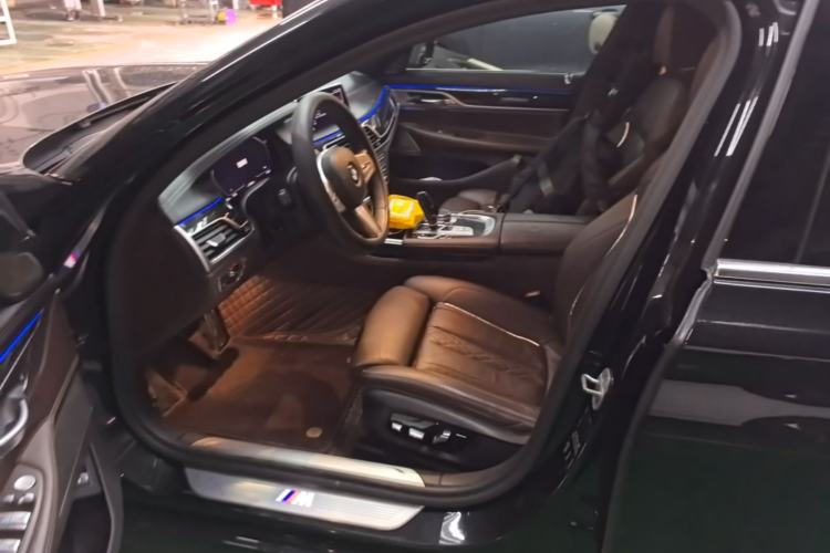 Used BMW 7 Series 2021 730Li M Sport Package Left Front Seat