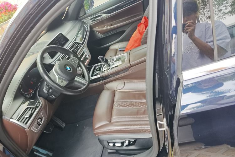Used BMW 7 Series 2021 730Li M Sport Package Left Front Seat
