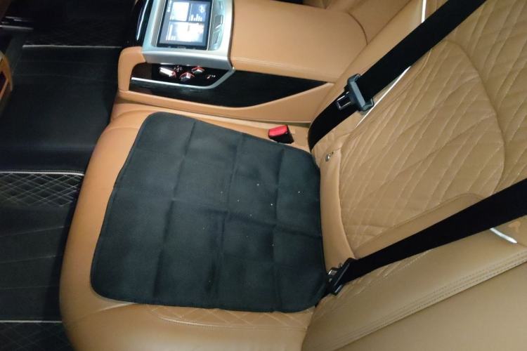 Used BMW 7 Series 2021 740Li Leading Model M Sport Package Left Rear Seat