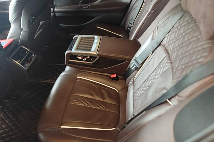 Used BMW 7 Series 2021 730Li M Sport Package Left Rear Seat