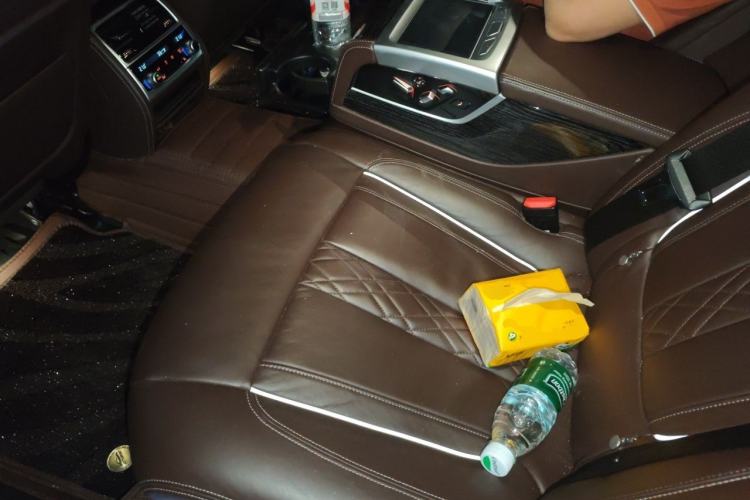 Used BMW 7 Series 2021 730Li M Sport Package Left Rear Seat