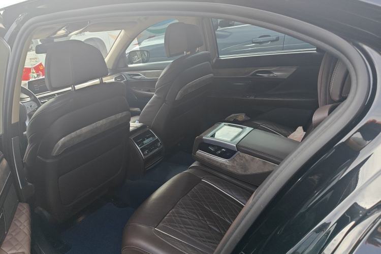 Used BMW 7 Series 2021 740Li Leading Edition Luxury Package Left Rear Seat