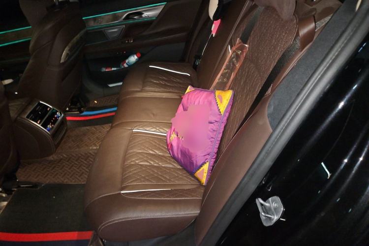 Used BMW 7 Series 2021 740Li Leading Edition Luxury Package Left Rear Seat