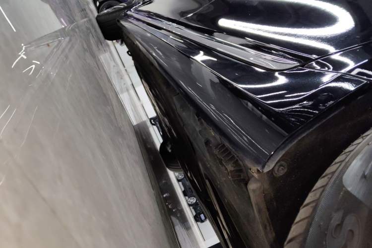 Used BMW 7 Series 2021 730Li M Sport Package Left Side Sill
