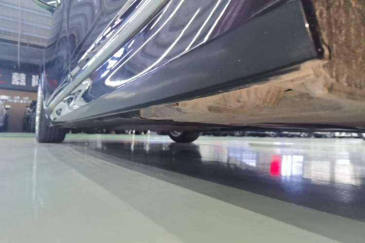 Used BMW 7 Series 2021 730Li Luxury Package Left Side Sill