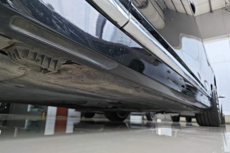 Used BMW 7 Series 2021 740Li Leading Edition Luxury Package Left Side Sill