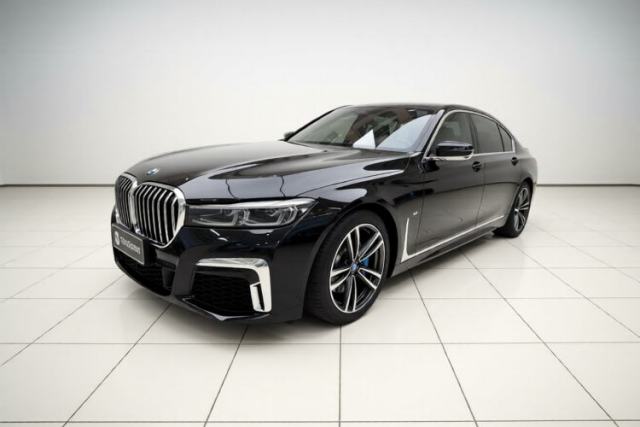 BMW 7 Series 2021 730Li M Sport Package usado