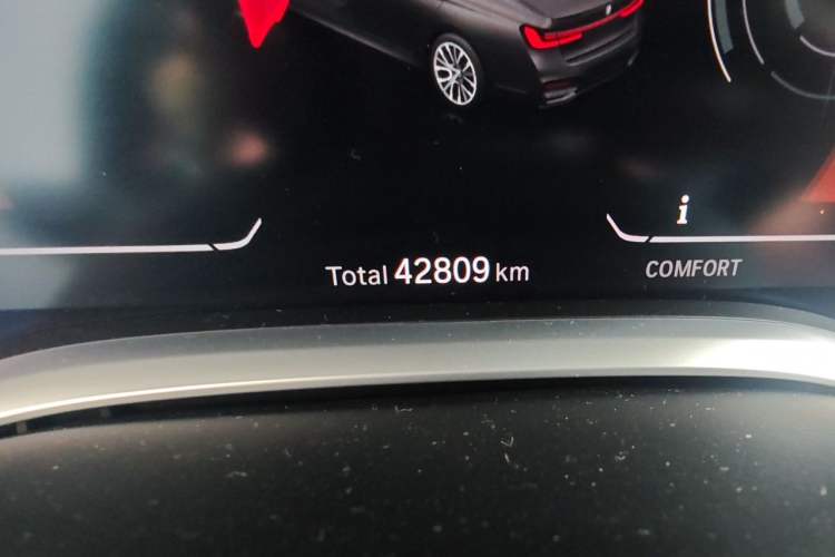 Used BMW 7 Series 2021 730Li M Sport Package Odometer Close Up
