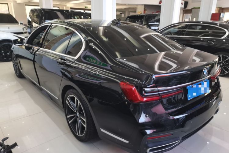 Used BMW 7 Series 2021 730Li M Sport Package Rear Left 45 Deg