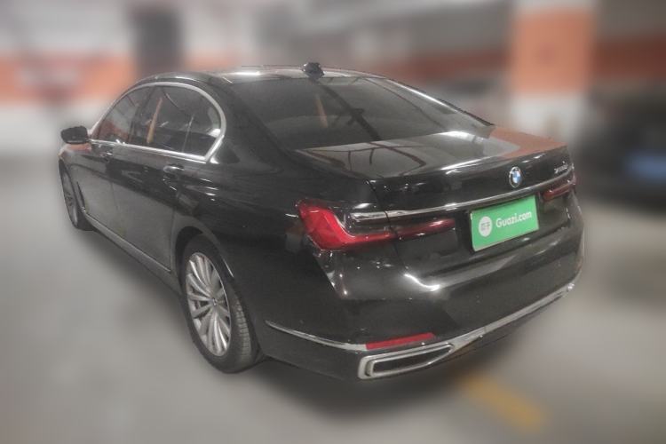 Used BMW 7 Series 2021 730Li Luxury Package Rear Left 45 Deg