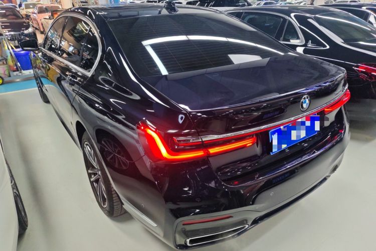 Used BMW 7 Series 2021 730Li M Sport Package Rear Left 45 Deg