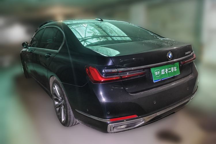 Used BMW 7 Series 2021 740Li Leading Edition Luxury Package Rear Left 45 Deg