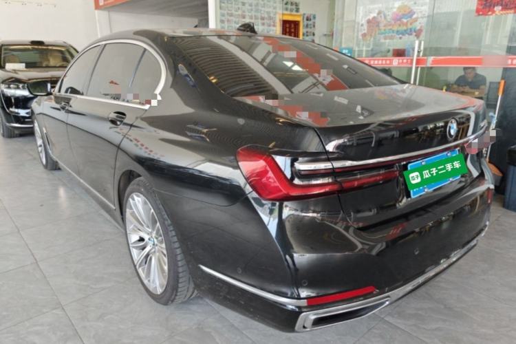 Used BMW 7 Series 2021 740Li Leading Edition Luxury Package Rear Left 45 Deg