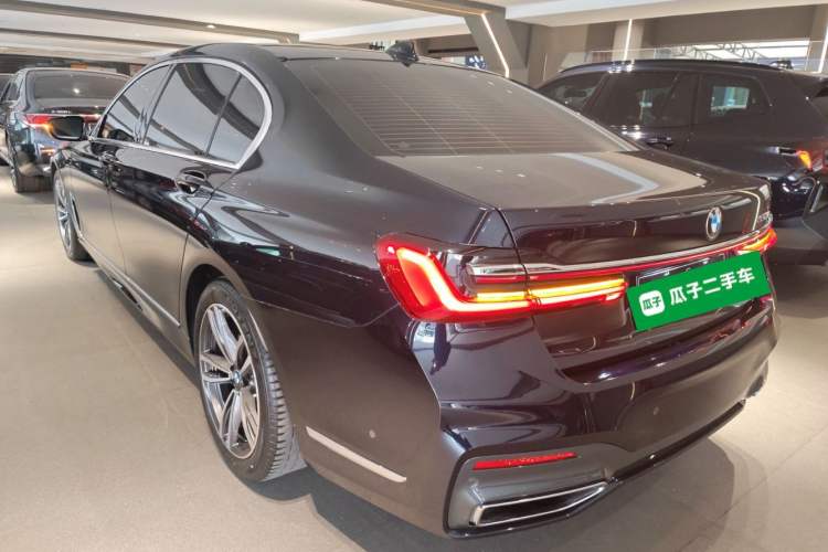 Used BMW 7 Series 2021 730Li M Sport Package Rear Left 45 Deg