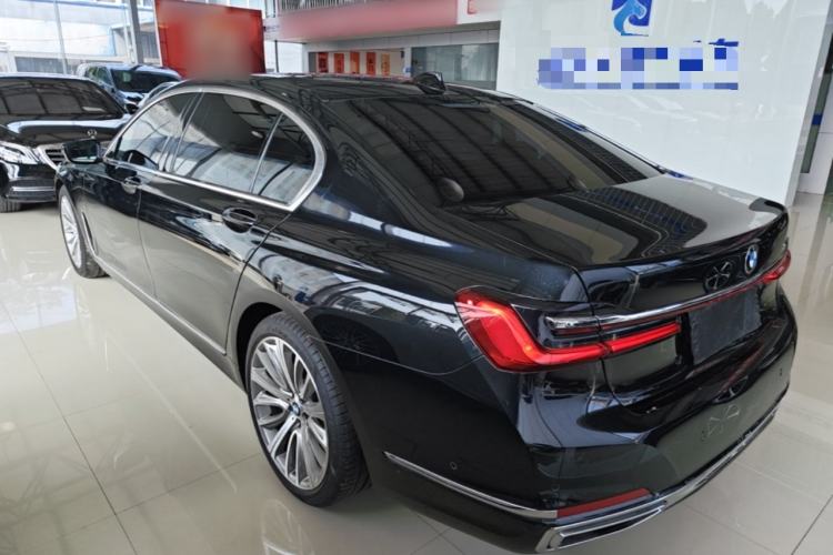 Used BMW 7 Series 2021 740Li Leading Edition Luxury Package Rear Left 45 Deg