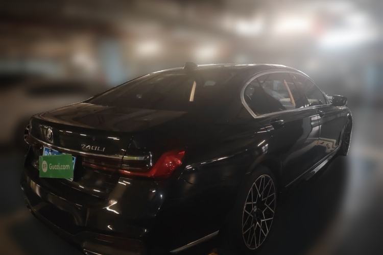 Used BMW 7 Series 2021 730Li M Sport Package Rear Right 45 Deg