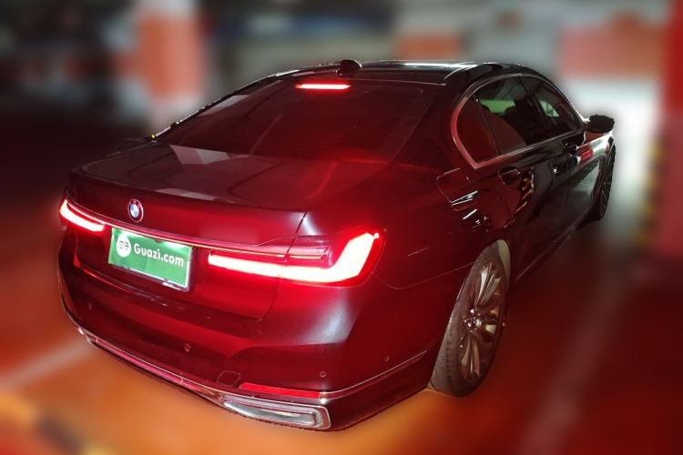 Used BMW 7 Series 2021 740Li Leading Edition Luxury Package Rear Right 45 Deg