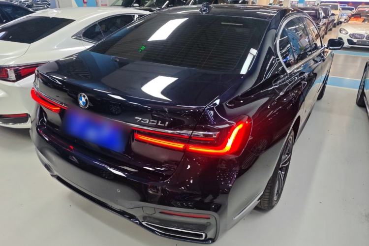 Used BMW 7 Series 2021 730Li M Sport Package Rear Right 45 Deg