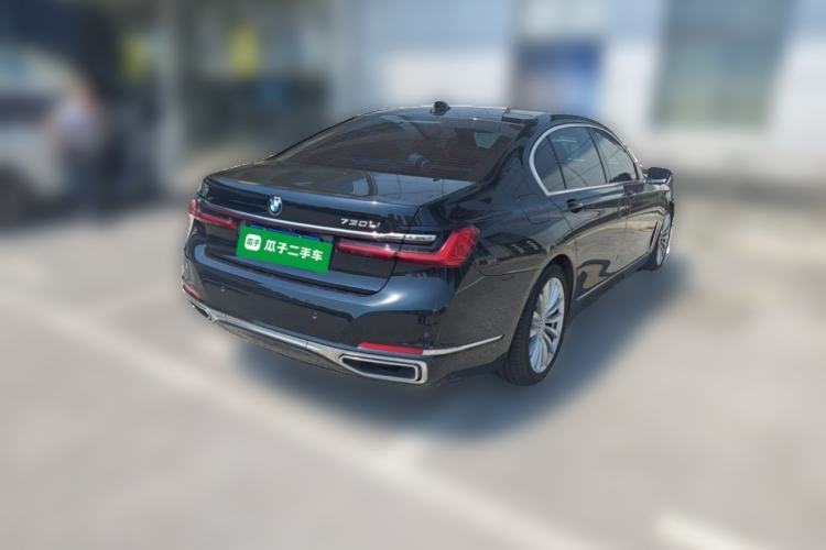 Used BMW 7 Series 2021 730Li Luxury Package Rear Right 45 Deg