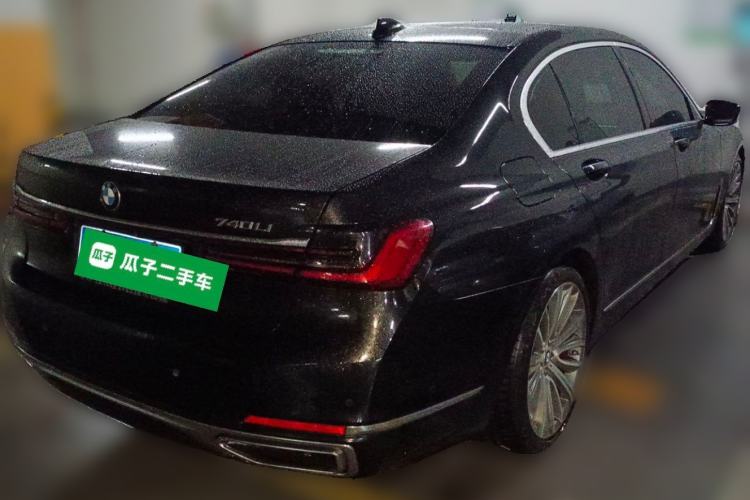 Used BMW 7 Series 2021 740Li Leading Edition Luxury Package Rear Right 45 Deg