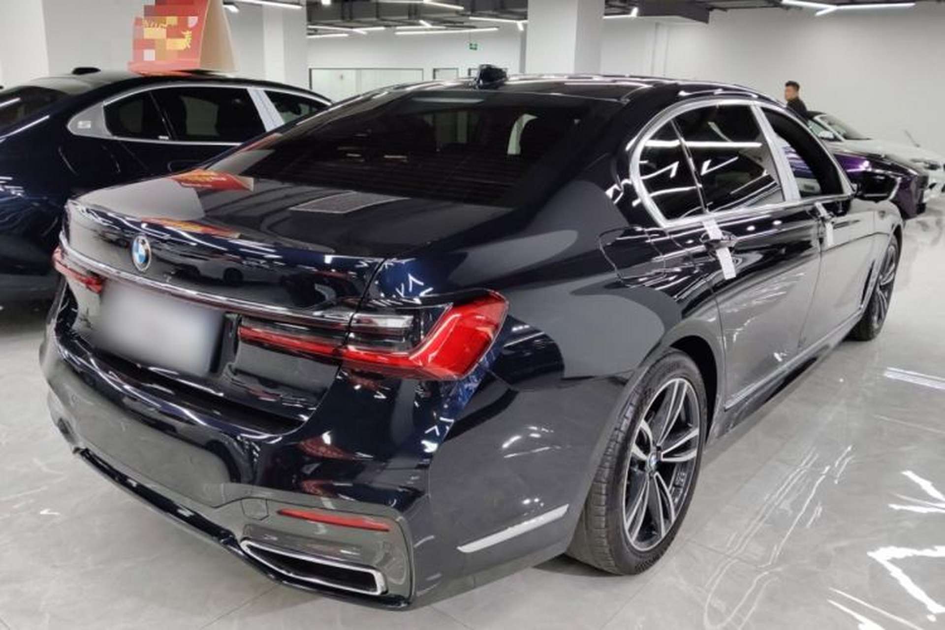 Used BMW 7 Series 2021 730Li M Sport Package Rear Right 45 Deg