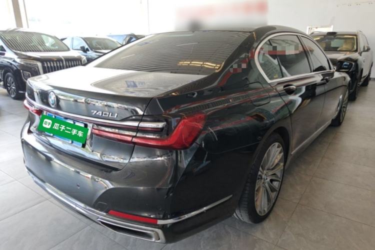 Used BMW 7 Series 2021 740Li Leading Edition Luxury Package Rear Right 45 Deg