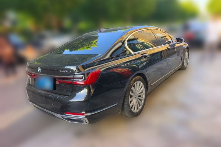 Used BMW 7 Series 2021 730Li Luxury Package Rear Right 45 Deg