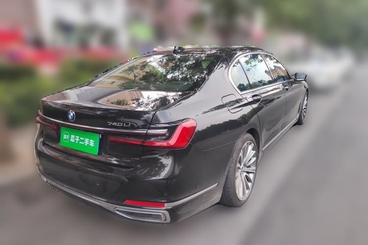 Used BMW 7 Series 2021 740Li Leading Edition Luxury Package Rear Right 45 Deg