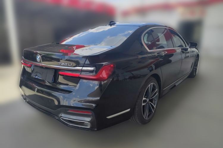 Used BMW 7 Series 2021 730Li M Sport Package Rear Right 45 Deg