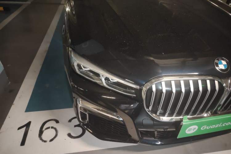 Used BMW 7 Series 2021 730Li M Sport Package Right Front Headlight