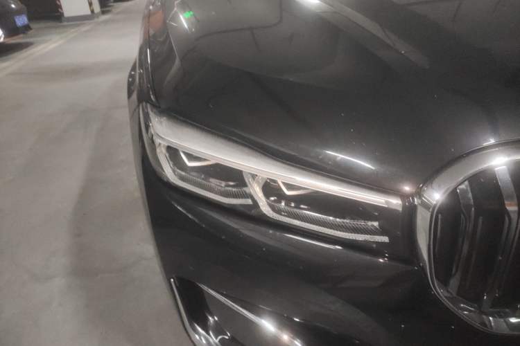Used BMW 7 Series 2021 730Li Luxury Package Right Front Headlight