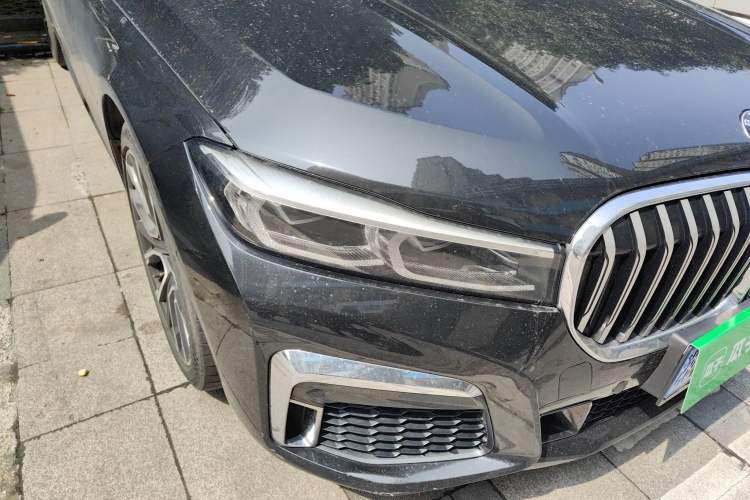 Used BMW 7 Series 2021 740Li Leading Model M Sport Package Right Front Headlight