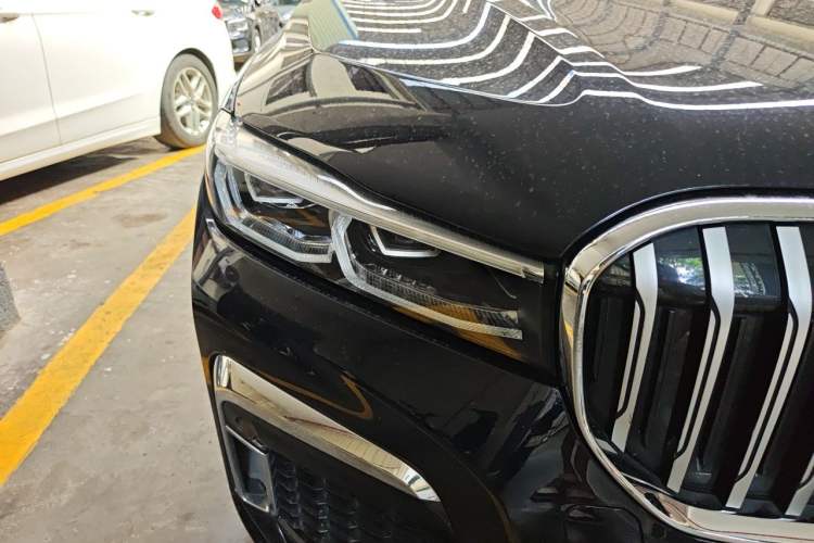Used BMW 7 Series 2021 730Li M Sport Package Right Front Headlight