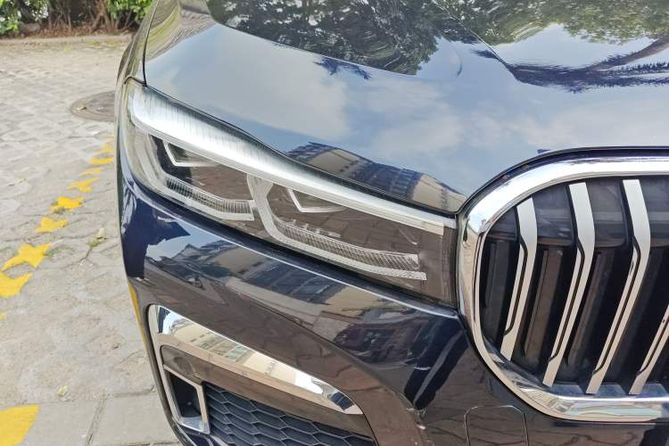 Used BMW 7 Series 2021 730Li M Sport Package Right Front Headlight