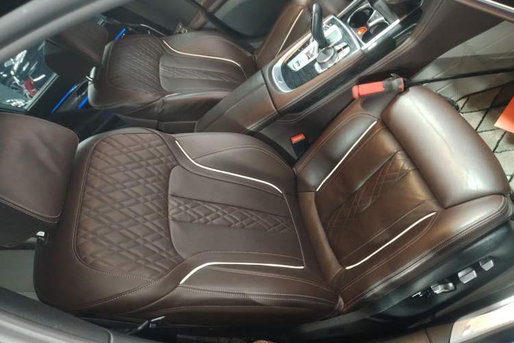 Used BMW 7 Series 2021 730Li M Sport Package Right Front Seat