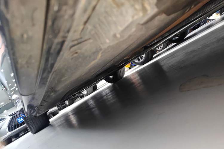 Used BMW 7 Series 2021 730Li M Sport Package Right Side Sill