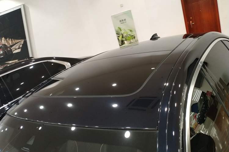 Used BMW 7 Series 2021 730Li M Sport Package Roof