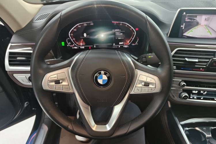 Used BMW 7 Series 2021 730Li Luxury Package Steering Wheel