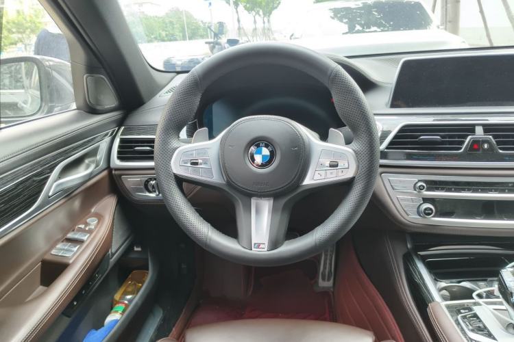 Used BMW 7 Series 2021 730Li M Sport Package Steering Wheel