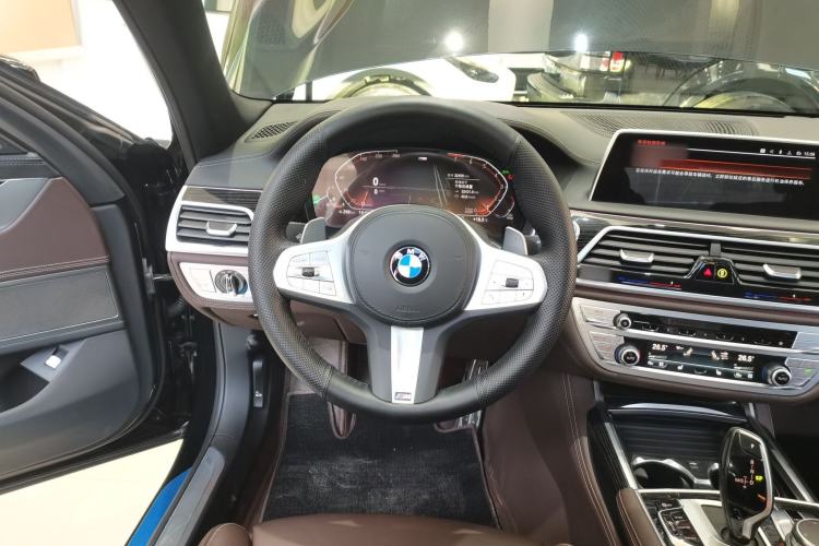 Used BMW 7 Series 2021 730Li M Sport Package Steering Wheel