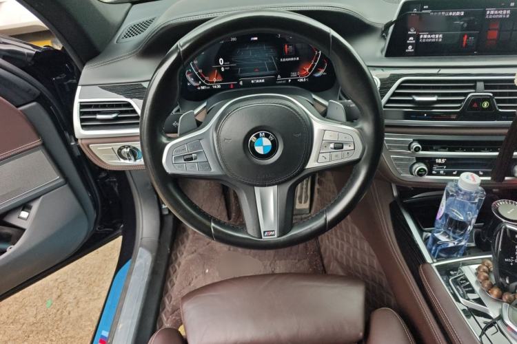 Used BMW 7 Series 2021 740Li Leading Model M Sport Package Steering Wheel