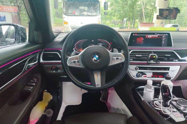Used BMW 7 Series 2021 730Li M Sport Package Steering Wheel