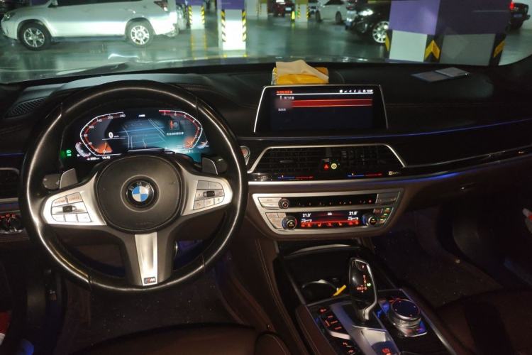 Used BMW 7 Series 2021 730Li M Sport Package Steering Wheel