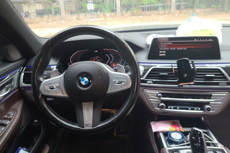 Used BMW 7 Series 2021 730Li M Sport Package Steering Wheel
