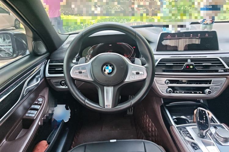 Used BMW 7 Series 2021 730Li M Sport Package Steering Wheel