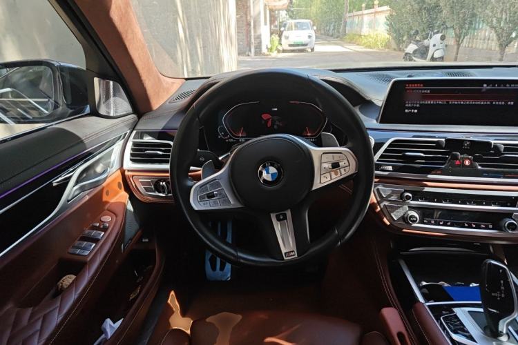 Used BMW 7 Series 2021 740Li xDrive Executive M Sport Package Steering Wheel