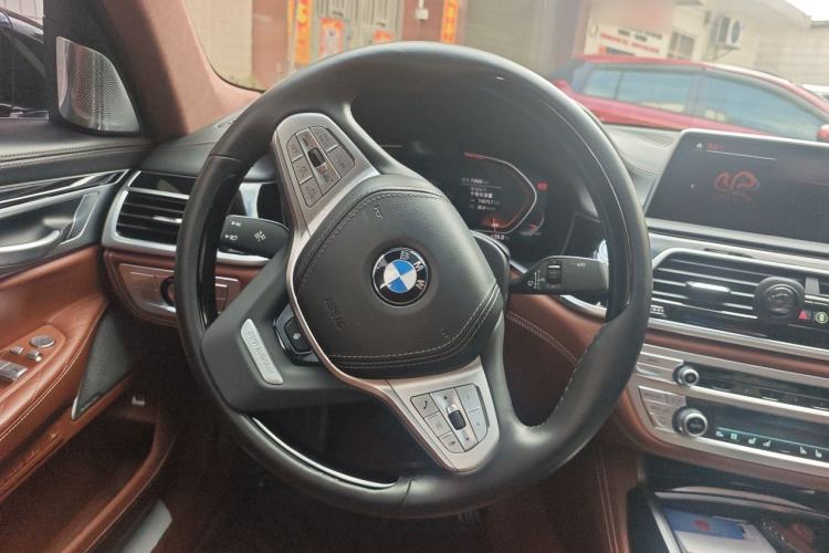 Used BMW 7 Series 2021 740Li xDrive Executive Luxury Package Steering Wheel