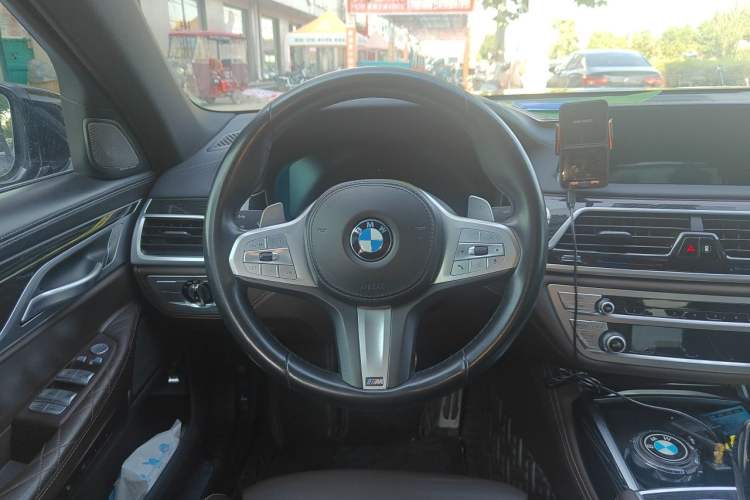 Used BMW 7 Series 2021 740Li Leading Model M Sport Package Steering Wheel